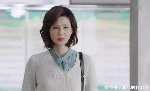 女明星喝醉被_拒绝潜规则的女明星_戚薇拒绝潜规则遭遇雪藏